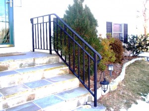 3-Rail Iron Railing