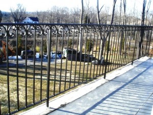 2-Rail Iron Railing